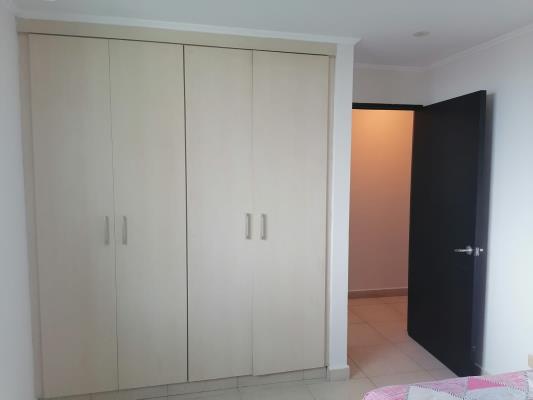 Costa View, Área Metropolitana