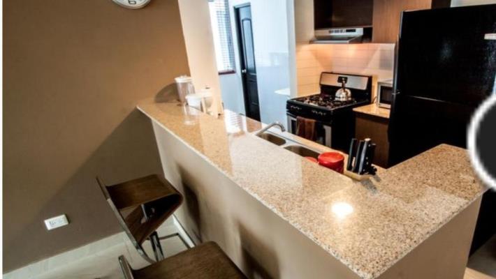 Pacific Sky, Área Metropolitana