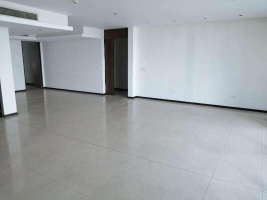 Bayside Condominium, Costa del Este