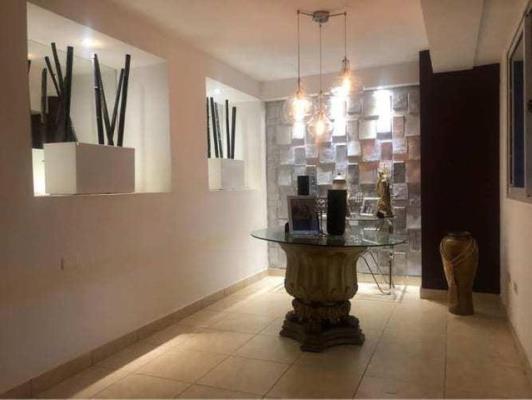 , Amelia Denis De Icaza