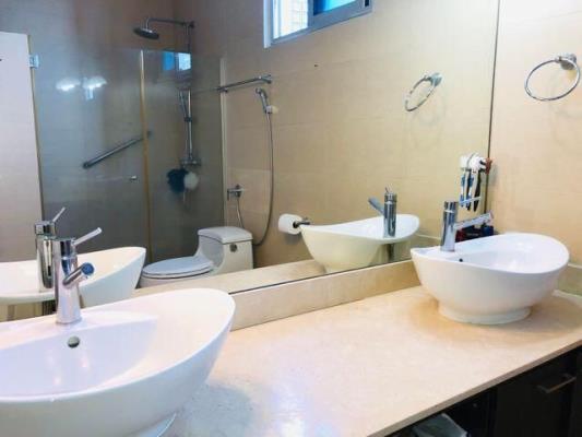 Sky Residences, Área Metropolitana