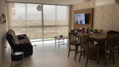 Alta Terra , Jose Domingo Espinar