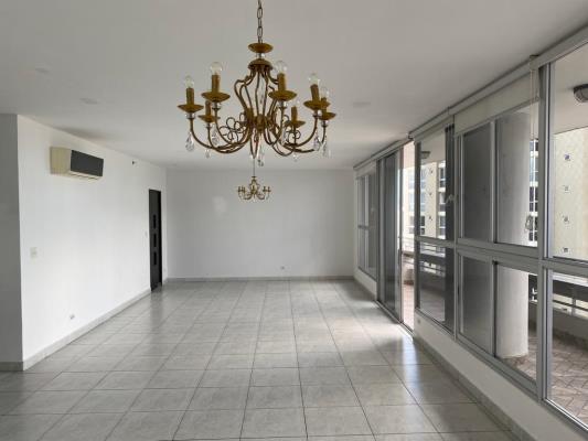 Luxor Tower, El Cangrejo