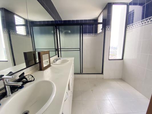 Pacific Hills, apartamento