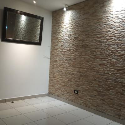 Mallorca Park Gardens, San Miguelito