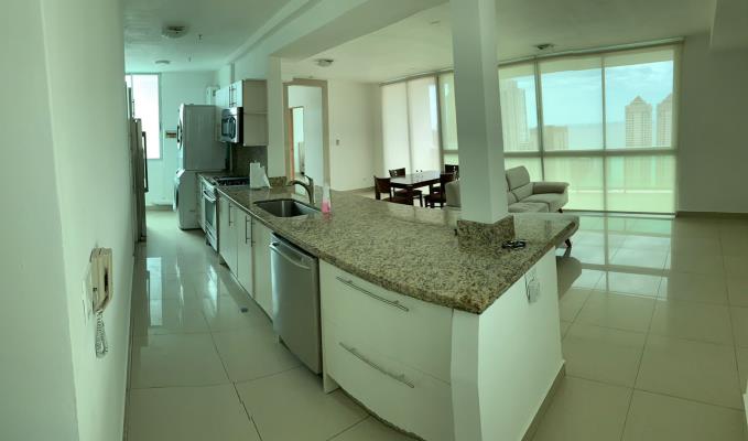 The Seawaves, Panamá