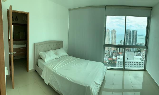 The Seawaves, Bella Vista