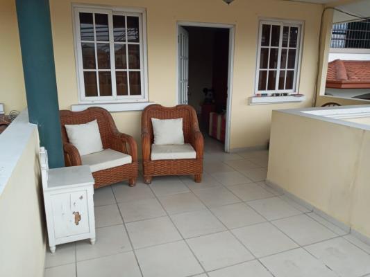 , Amelia Denis De Icaza