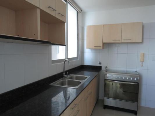 Serenity at the bay, Panamá