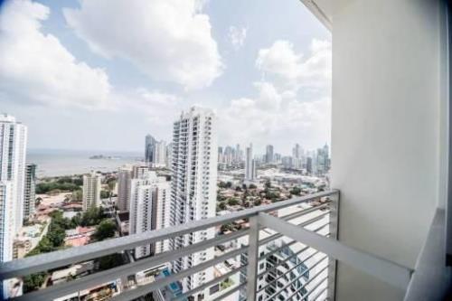 Roma Tower, Área Metropolitana