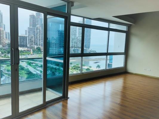 Bayfront  Tower, apartamento