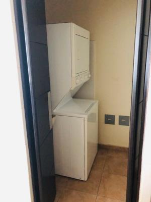 Bayfront  Tower, Área Metropolitana