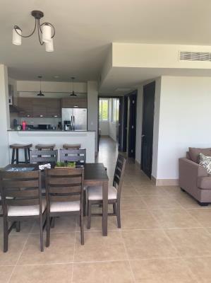 PH RIO MAR, Las Uvas