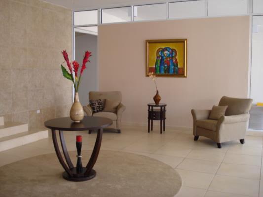 44 & PARK, Bella Vista