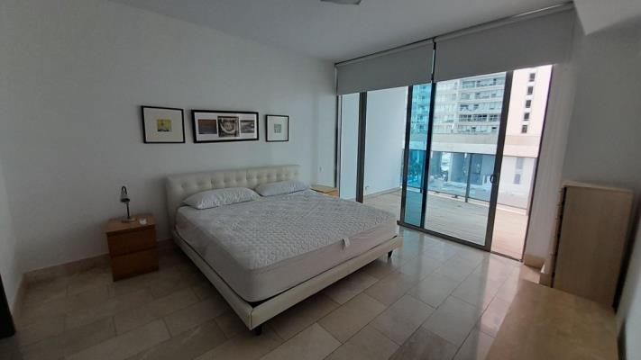 Grand Tower, Punta Pacifica