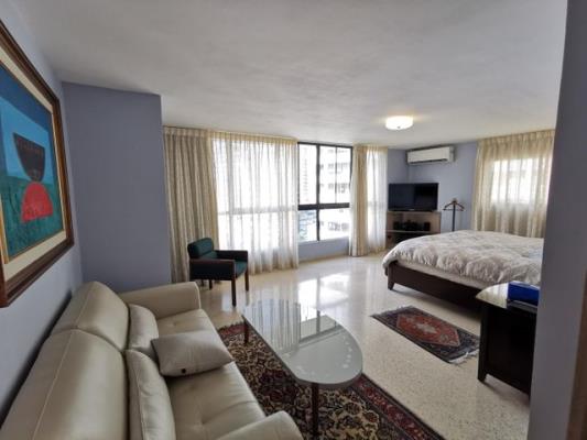 Vista Bella Plaza, Área Metropolitana