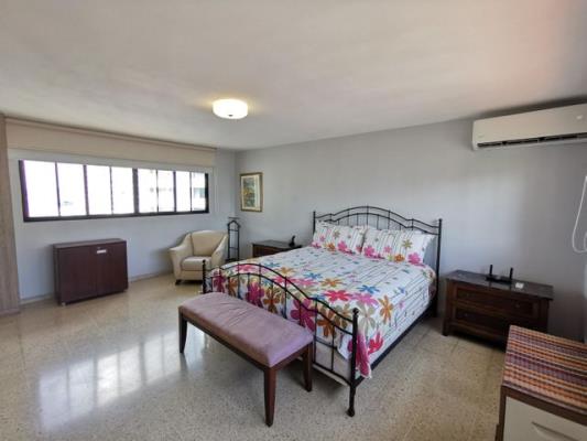 Vista Bella Plaza, Área Metropolitana