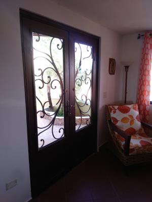 La Hacienda, Sendero del Valle, casa