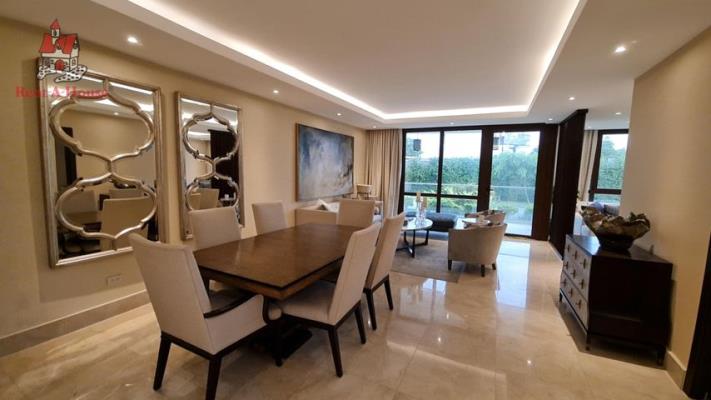 The Colonial, Santa Maria