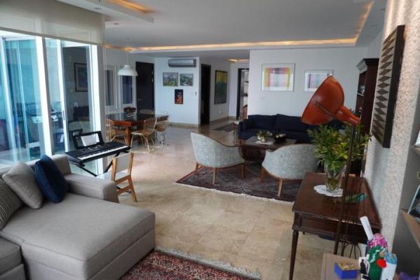 Park Lane at Costa Del Este, Área Metropolitana