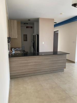 The One Tower , apartamento