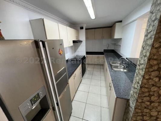 Rim Tower , Área Metropolitana