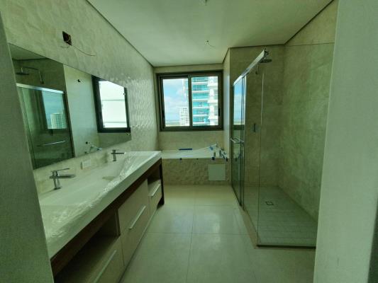 Mirador Costa del Este, Juan Diaz