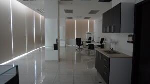 , Terreno en alquiler en Barrio Colón | P4158077