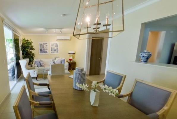 Bosques del Pacífico, Panamá Pacífico