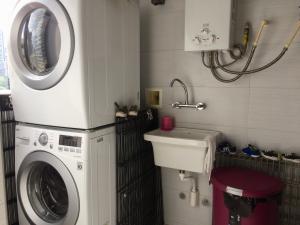 Carreras Tower, casa