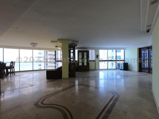 Rocamar, apartamento