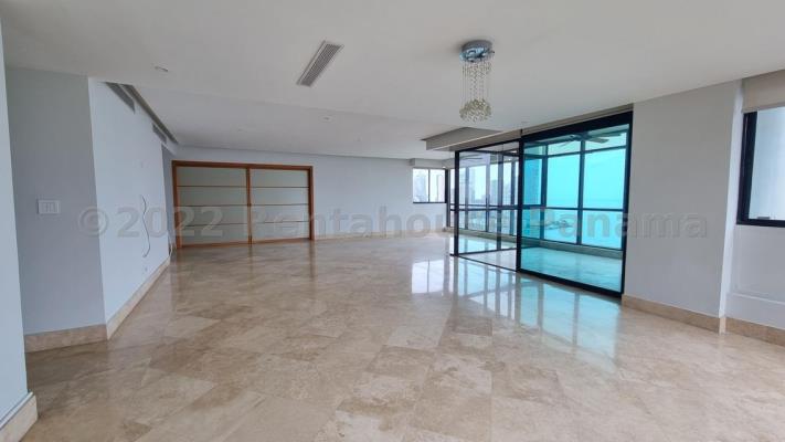 Plaza Miramar, Área Metropolitana