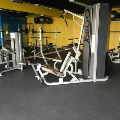 Plaza Miramar, Avenida Balboa