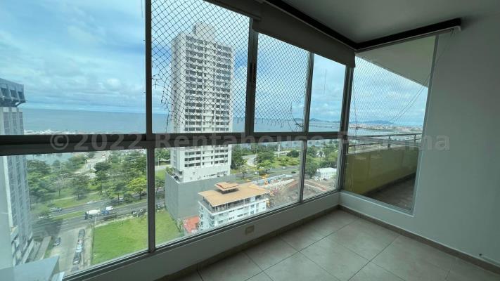 South Beach, Avenida Balboa