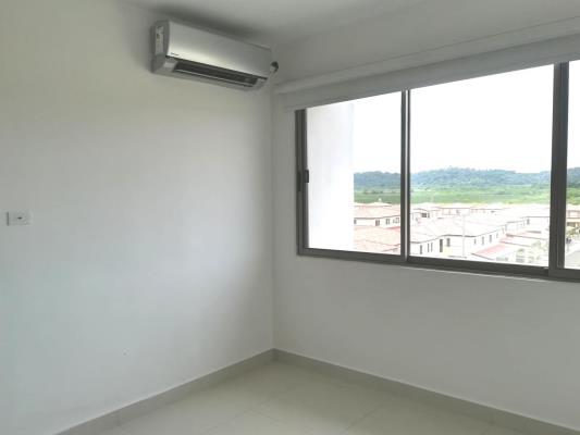 PH MIDRISE WOODLANDS, apartamento