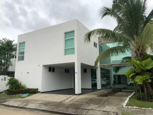 , Casa en alquiler en Juan Diaz | P4191803