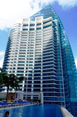 Grand Tower, Área Metropolitana