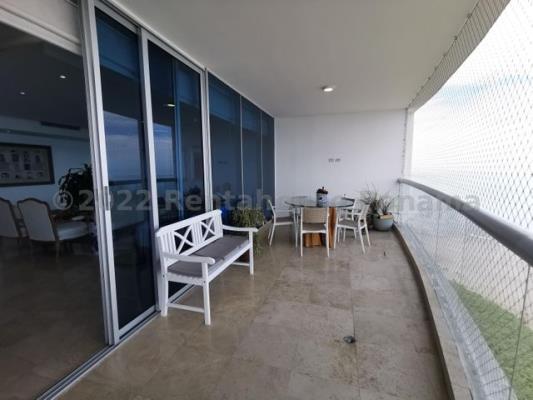 Pearl at the Sea, Costa del Este