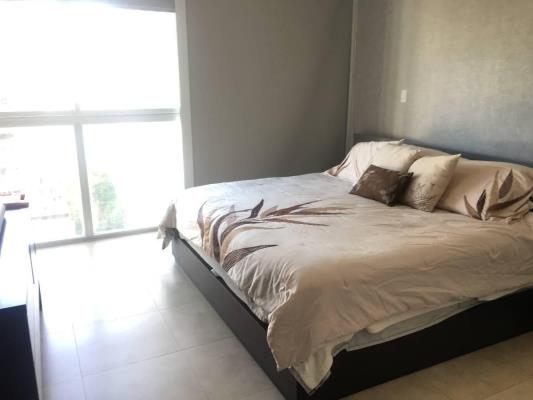 The One Tower , apartamento