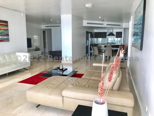 Yoo Panama, Avenida Balboa