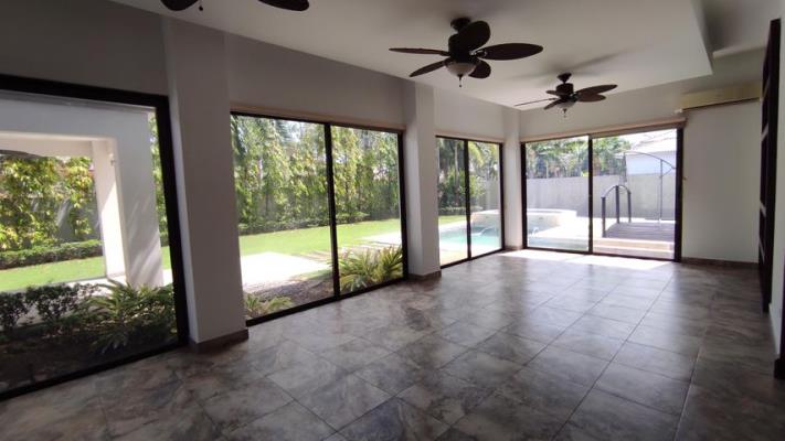 , Casa en alquiler en Costa del Este | P4216786