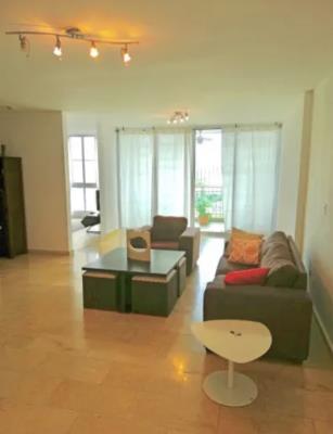 Costa Pacifica, Área Metropolitana