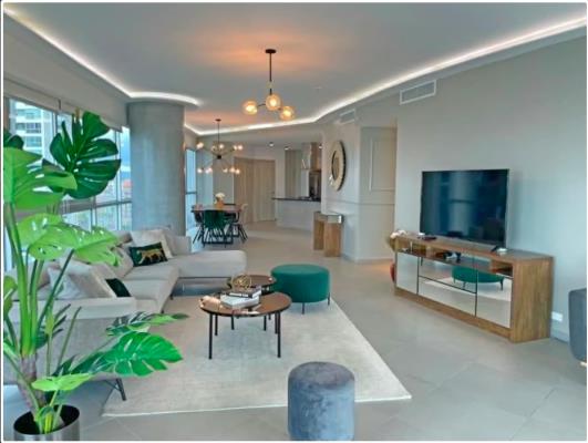 Yacht Club, apartamento