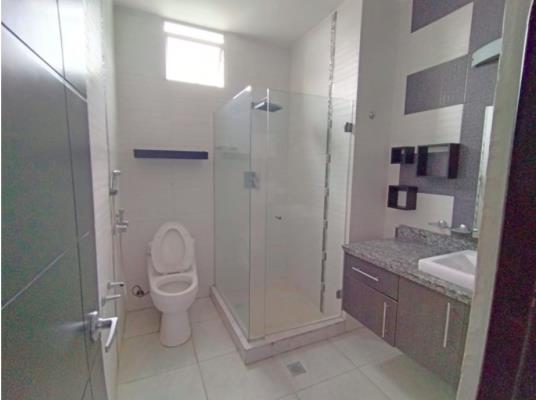 Luxor Tower, apartamento