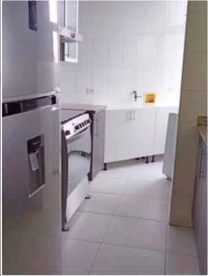 Luxor Tower, Área Metropolitana