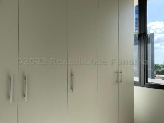 Coco Place, Área Metropolitana