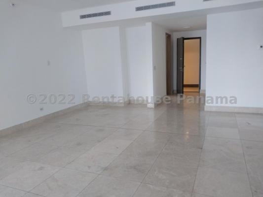 Deluxe Residence, Área Metropolitana