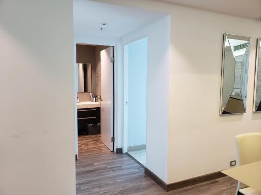 Yacht Club, Área Metropolitana