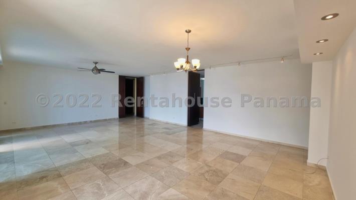 Aqualina, Punta Pacifica