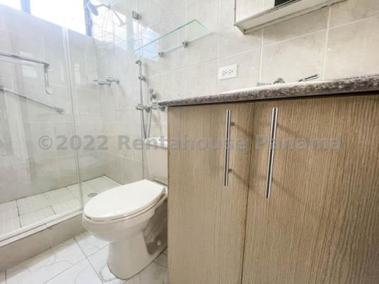 Torres del Pacifico, Área Metropolitana